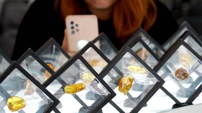 Нефрит и янтарь: как российские ювелиры завоевывают зарубежные рынки