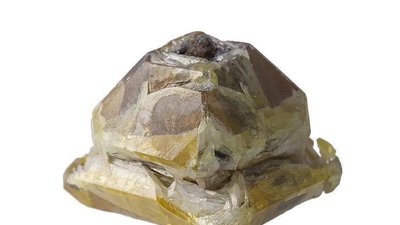 Особо крупный искусственно выращенный алмаз побывал на экспертизе в лаборатории ГемЦентра МГУ