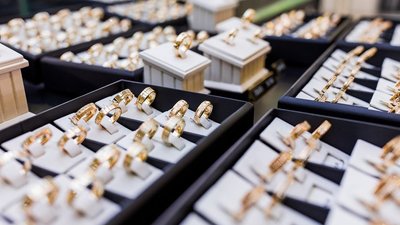 С 1 сентября меняется порядок постановки на учет субъектов ювелирного рынка