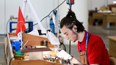 Более 650 российских компаний, в том числе ювелирной отрасли, применяют скиллс-паспорт для оценки и подбора персонала