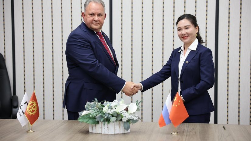 Янтарный комбинат Ростеха подписал соглашение о намерениях с предприятием Китая