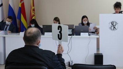 Янтарный комбинат готовится к новому аукциону по старым ценам