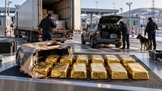 11 слитков золота на 63 млн рублей: в Забайкалье осудили двух граждан КНР за попытку вывоза драгоценного металла