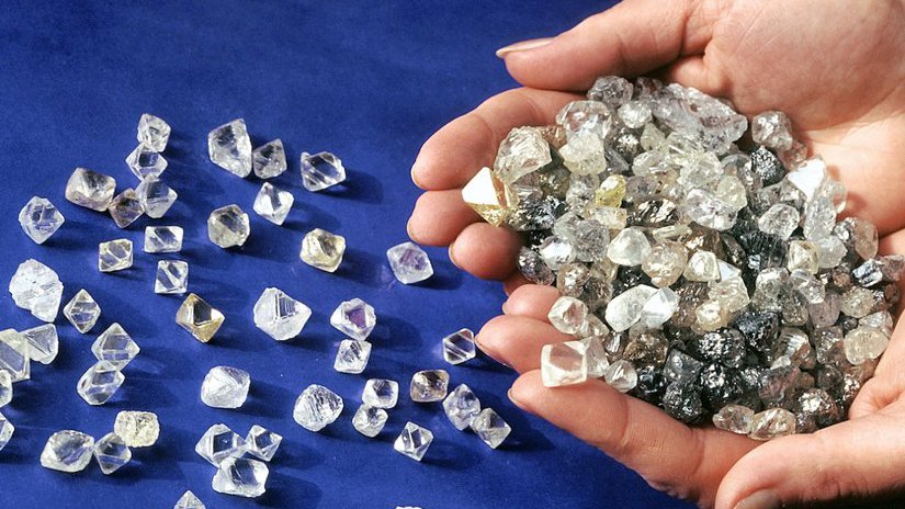 Минфин России утвердил прейскурант цен на алмазы природные необработанные