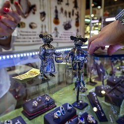 В Новосибирске открылась оптово-розничная выставка "Ювелирная Сибирь"