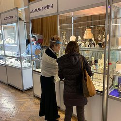 В Северной Столице открылась ювелирная выставка «Сокровища Петербурга»