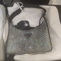 Сотрудники Шереметьевской таможни обнаружили у пассажира из ОАЭ незадекларированные товары на 2,8 млн рублей