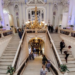 В конце января ювелирная выставка «Сокровища Петербурга» откроет двери одного из самых закрытых дворцов города