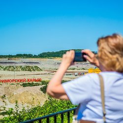 На смотровой площадке Приморского карьера начнут проводить ярмарки и гуляния