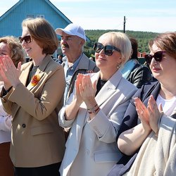 В Карелии увековечили память главного мастера Фаберже: в родной Ялгубе открыли уникальный мемориал Михаилу Перхину