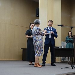 В Москве наградили победителей конкурса ювелиров "Лучшие украшения России 2020"