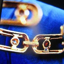 Бриллиантовый рейд: Псковские таможенники пополнили казну украшениями за 1,5 миллиона!