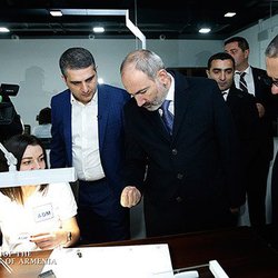 В Армении прошло торжественное открытие ювелирного завода «ADM Diamonds»