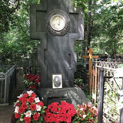 190 лет исполнилось со дня рождения великого ювелира Павла Акимовича Овчинникова