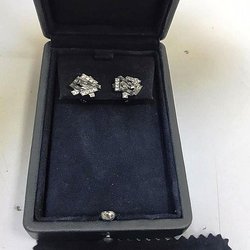 ​Сотрудники Домодедовской таможни пресекли ввоз ювелирных изделий из Дубая