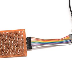 Энтузиаст создал ювелирное изделие в виде цифровой подвески с имитацией жидкости