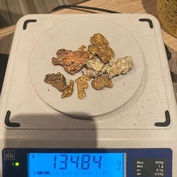 В отношении жителя Красноярского края возбуждено уголовное дело за незаконное хранение природного золота на сумму более 5 миллионов рублей