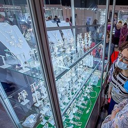 Место притяжения: Ювелирная Сибирь
