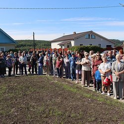 В Карелии увековечили память главного мастера Фаберже: в родной Ялгубе открыли уникальный мемориал Михаилу Перхину