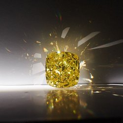 АЛРОСА представила самый крупный бриллиант в истории России