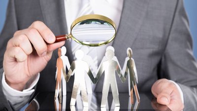 Павел Смыслов: Зарядка для ума: «Каждый клиент является контрагентом, но не каждый контрагент является клиентом»