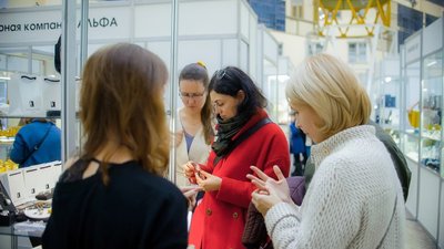Праздничная ювелирная выставка-продажа «Сокровища Петербурга»  во Дворце Безбородко