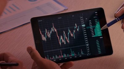 Как приобрести акции "Мосгорломбарда" через брокера? Разбираемся вместе