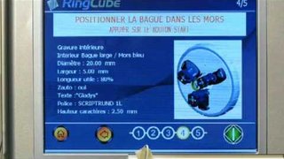 RingCube - уникальный компактный станок для гравировки на кольцах и браслетах снаружи и изнутри для ювелирных салонов, мастерских и пр. Управляется посредством сенсорного дисплея, не требует подключения к компьютеру.