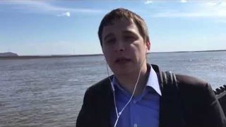 Стимулировать сотрудников лучше не через "кнут", а через "пряник"
