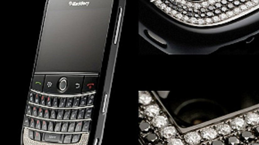 Blackberry Bold украсили бриллиантами