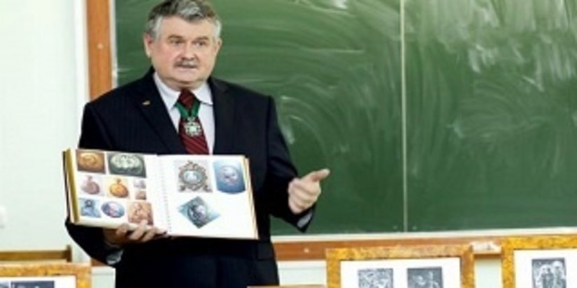 Сергей Квашнин поделился секретами с местными студентами