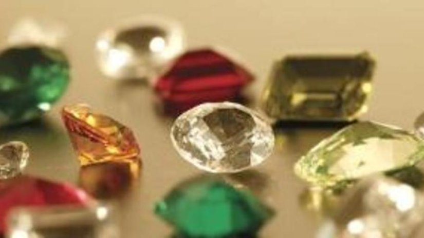 Diamdel сообщает о росте продаж алмазов в январе и феврале 2012 года