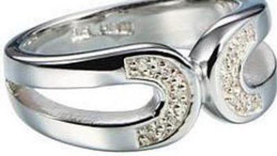 В январе российские ювелиры изготовили 10 тонн серебряных украшений