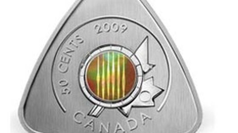 В Канаде появилась монета в форме гитарного медиатора