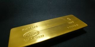 Двое жителей Екатеринбурга пытались продать 2,5 кг золота