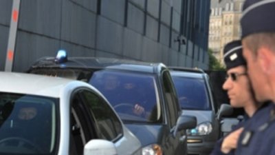 Во Франции задержан член одиозной банды «Розовые пантеры»