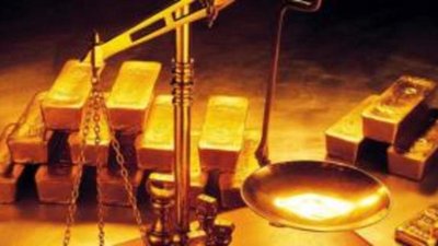 Золото дорожает на фоне экономической неопределенности