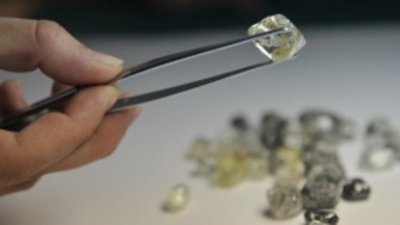 В 2014 году прибыль от продаж алмазов De Beers выросла на 11% до $ 1,5 млрд