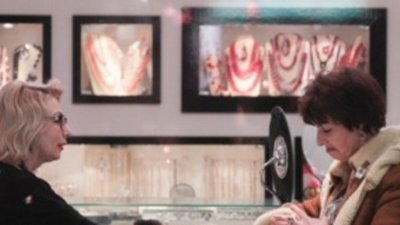 Ювелирные украшения свыше 15 тысяч рублей будут продавать по паспорту