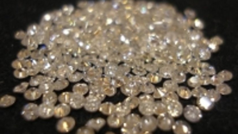 Житель Якутии продавал камни стоимостью шесть рублей как бриллианты