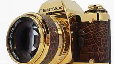 Золотой Pentax оценили в 9220 долларов