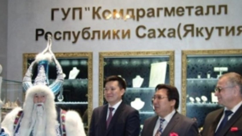 Первый ювелирный салон Комдрагметалла открыт в столице России