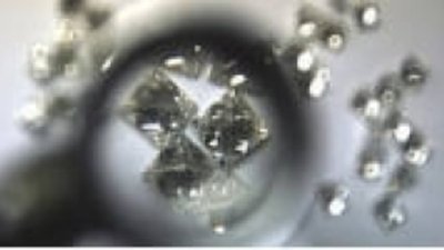 Индийский экспорт бриллиантов вырос на 37% в апреле 2013 года