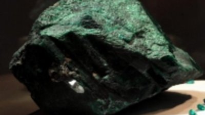 На международной выставке минералов в Боготе выставлен на обозрение изумруд «Красавец Фура»