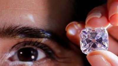 Знаменитый бриллиант французских королей выставили на аукцион за 6 млн долларов