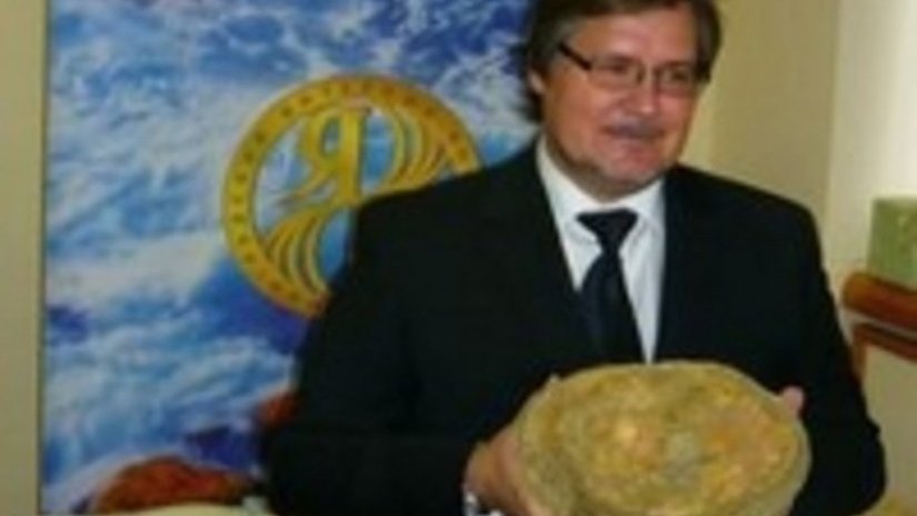 Его назвали «Патриарший»: в карьере Калининградского янтарного комбината найден редкий янтарный самородок