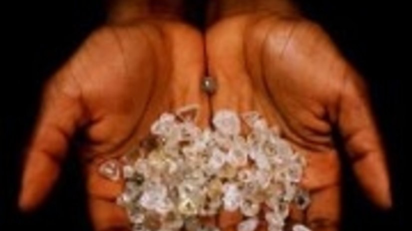 Индийская бриллиантовая индустрия выражает поддержку World Diamond Mark
