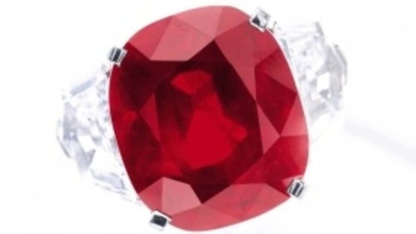 Рубиновое кольцо установит рекорд на аукционе Sotheby’s