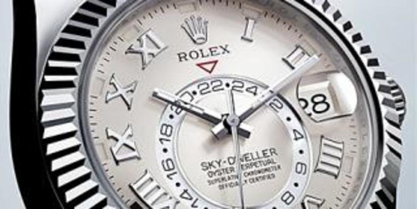 Часы Sky-Dweller – инновационная точность от Rolex
