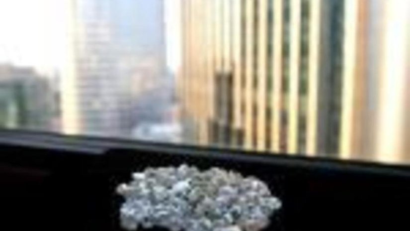 Черные натуральные бриллианты 7 фото